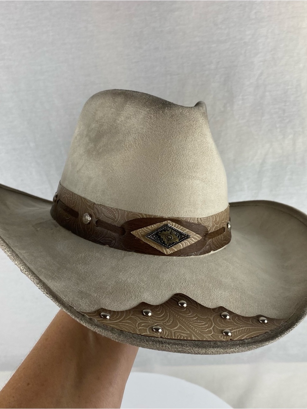 Women's Cream Felt Western Hat with Brown Leather Band